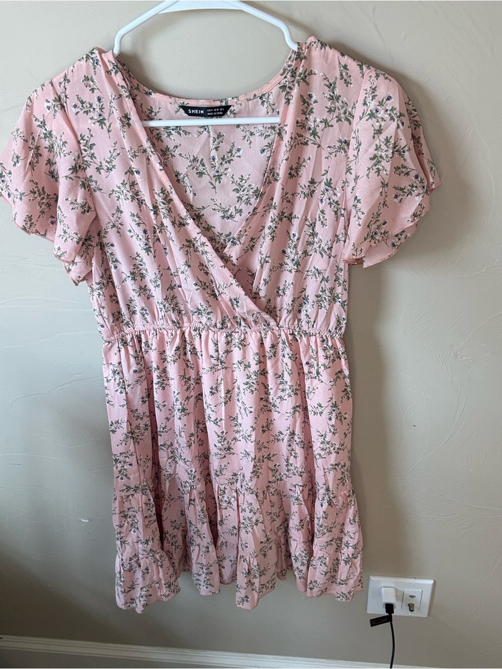 SHEIN Pink Floral Wrap-Front Short Sleeve Dress
